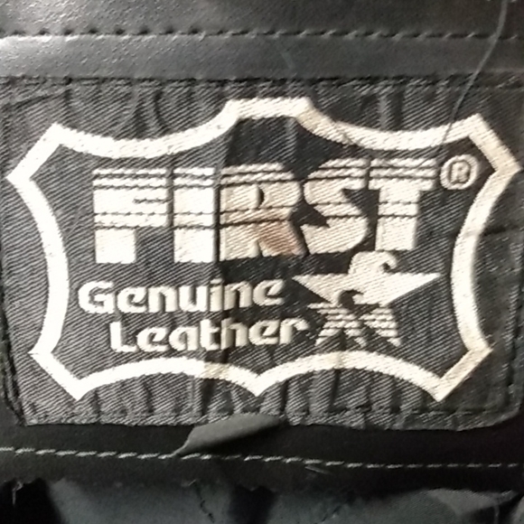 Black Genuine Leather Jacket - Picture 1 of 4